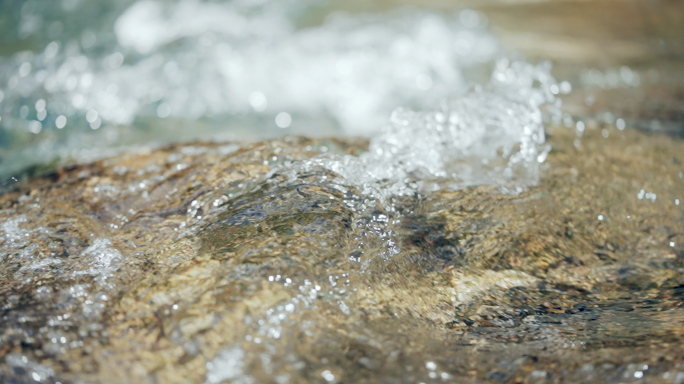 【4K】美酒河水流山泉水清澈溪流流水特写