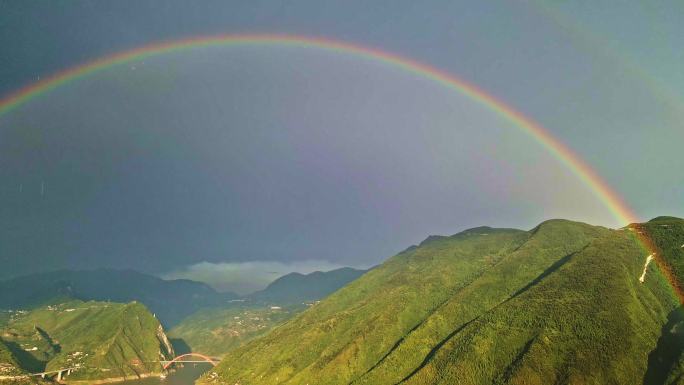 【原创】巫峡雨后双彩虹