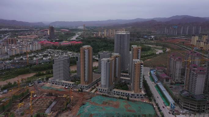 城市建设 高楼 共同发展