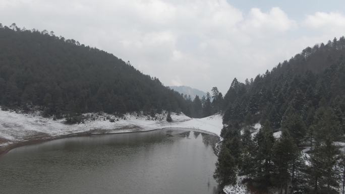 怒江 兰坪 云岭 湖泊 雪山