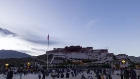 4K西藏布达拉宫大范围日转夜移动延时视频素材