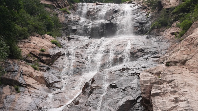 瀑布山泉水清洁水源