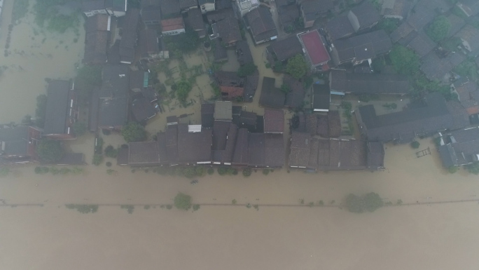 洪水淹没村镇