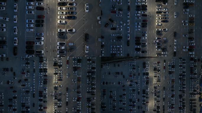 西安欢乐谷停车场航拍停车位汽车消费市场