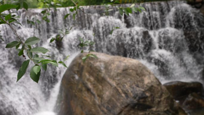 瀑布山泉水清洁水源