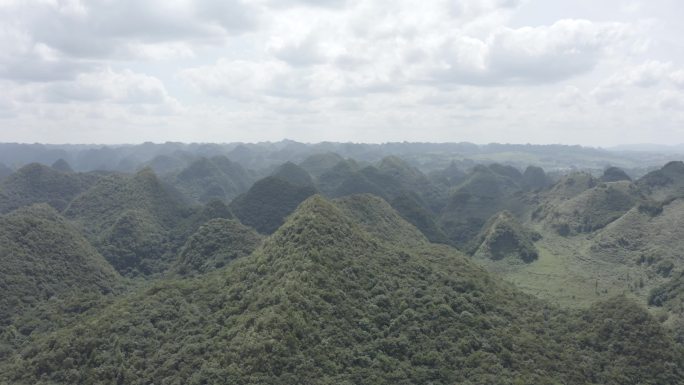 贵州风景 群山环绕 大山