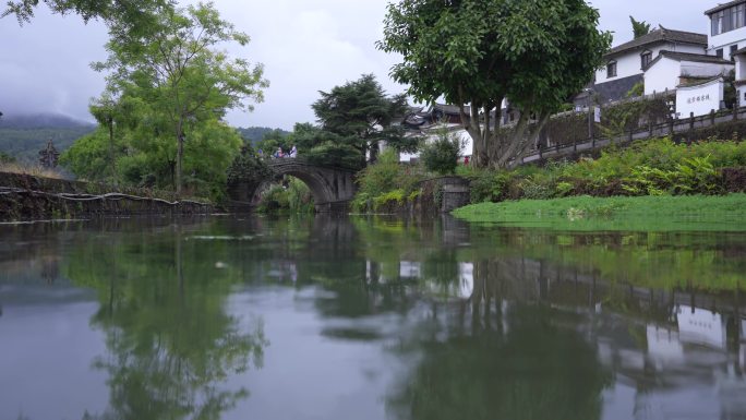 小桥流水