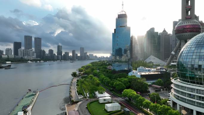 4K原素材-航拍上海港务大厦、滨江大道