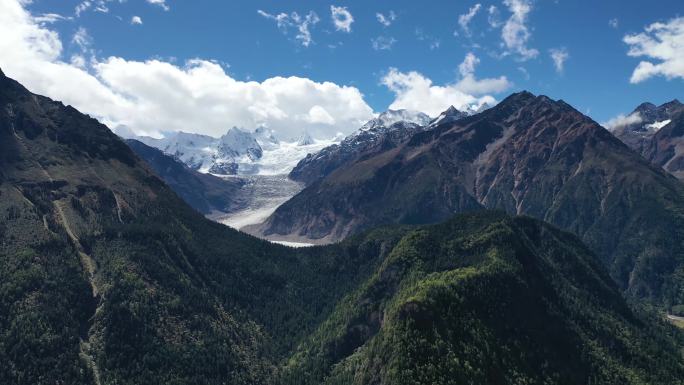 念青唐古拉山脉