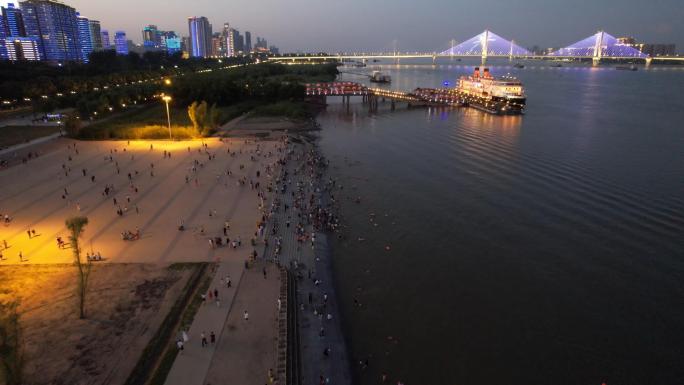 汉口江滩城市夜景