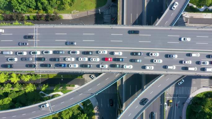 【4K】航拍城市高架立交桥堵车