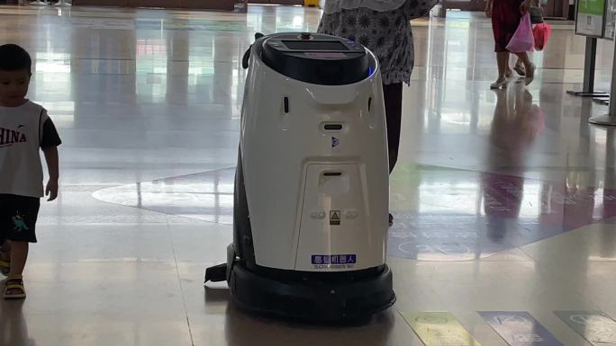 医院智能化自动扫地机器人吸尘器公共场合
