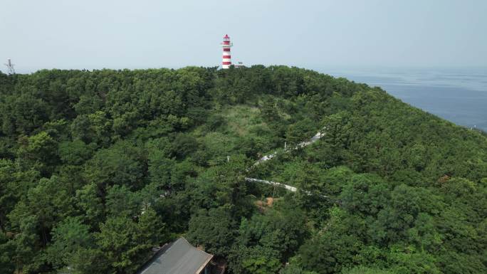 山东威海鸡鸣岛 灯塔打卡点