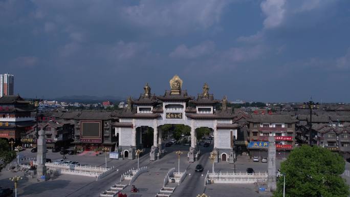 镇平石佛寺国际玉城大门佛像希区柯克变焦