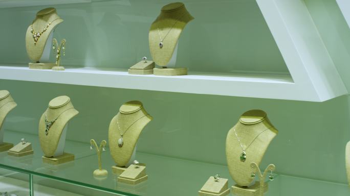 珠宝玉石工厂珠宝展厅展示01