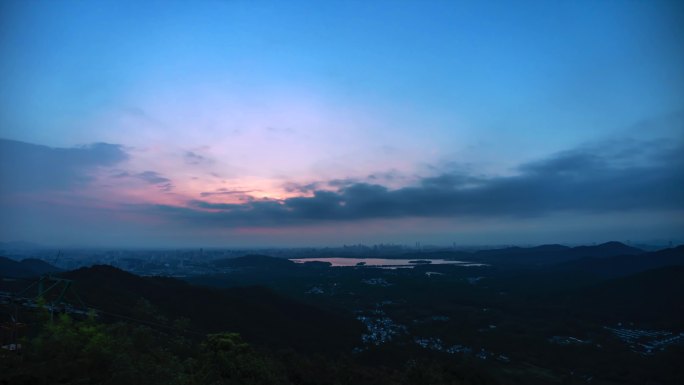 日出北高峰