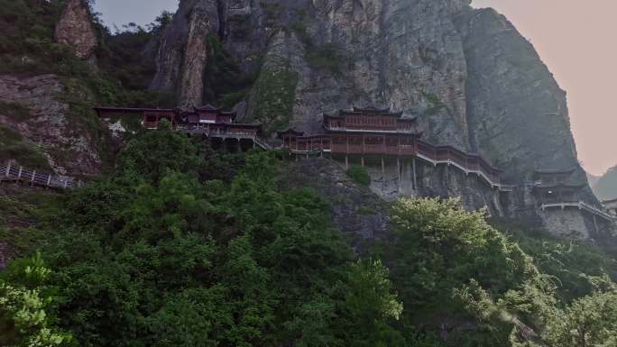 杭州建德大慈岩景区江南悬空寺航拍素材3