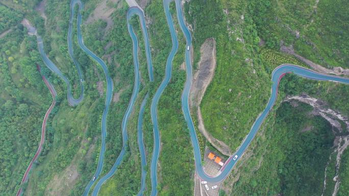 云雾山川 大山 山路崎岖十八弯