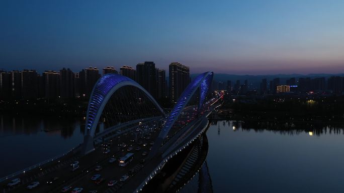 太原南中环桥夜景