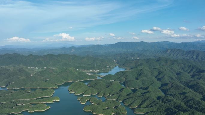 宁国青龙湾原生态旅游度假区