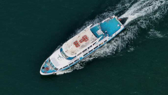 深圳珠海航线海上游艇出海观光游艇航拍跟随