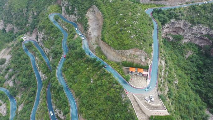 云雾山川 大山 山路崎岖十八弯