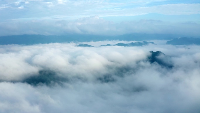 4K云层云海云雾朦胧山区