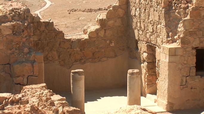 位于以色列死海西南海岸的古代要塞