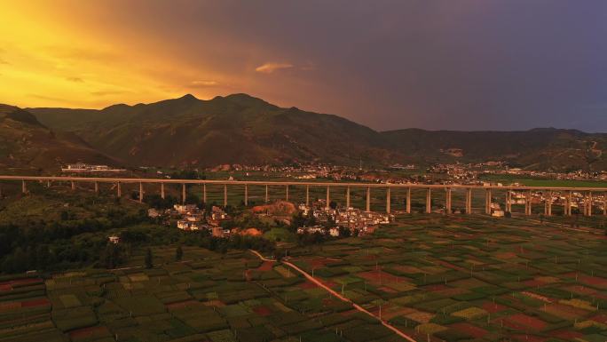 云南 大理 白族  夕阳 航拍全景