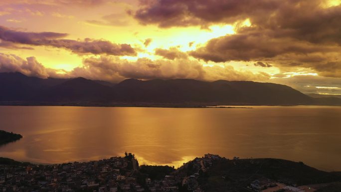 云南 大理 白族 苍山 洱海 夕阳 航拍