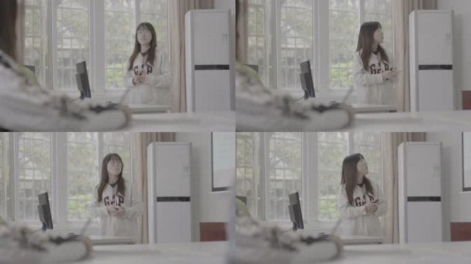 美女听讲 大学生上课 自习室学习