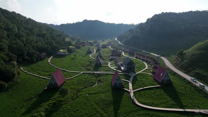 关山草原度假区航拍