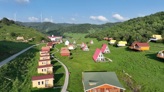 关山草原度假区航拍