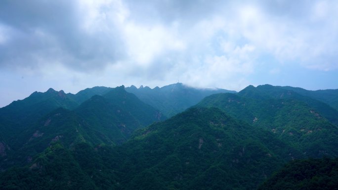 山脉群山高山大山太行山嵩山华山武夷山