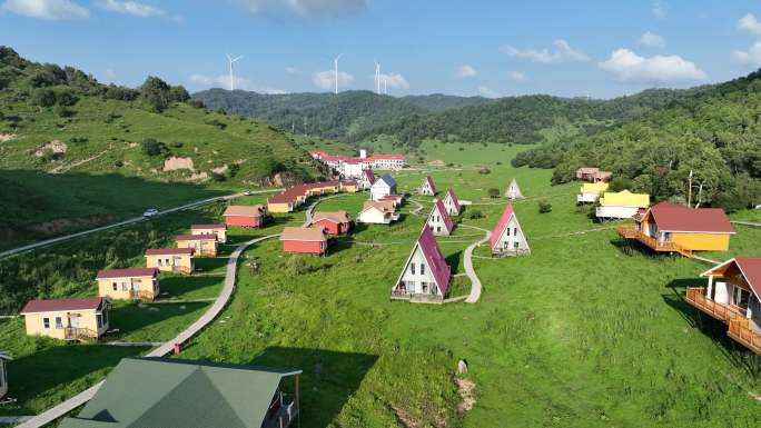 关山草原度假区航拍