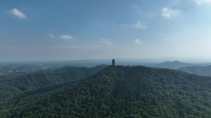 航拍襄阳古隆中风景区隆中山地标建筑腾龙阁