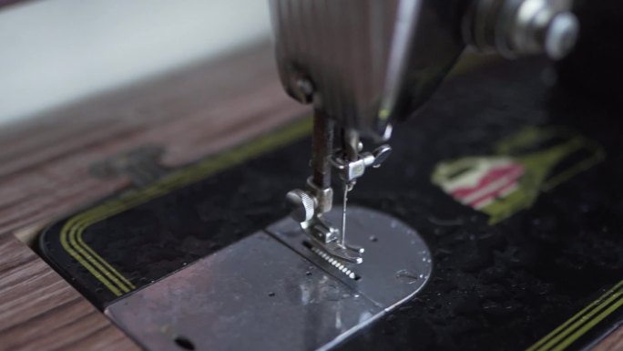缝纫机老式缝纫机缝纫机慢镜Log