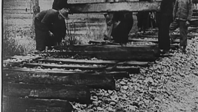 40年代修铁路、火车