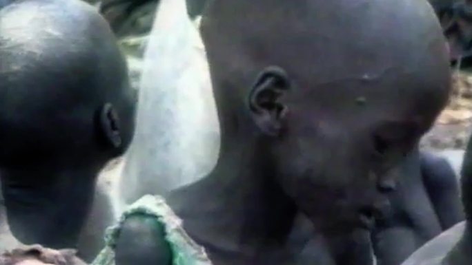 90年代非洲难民贫困贫穷饥荒