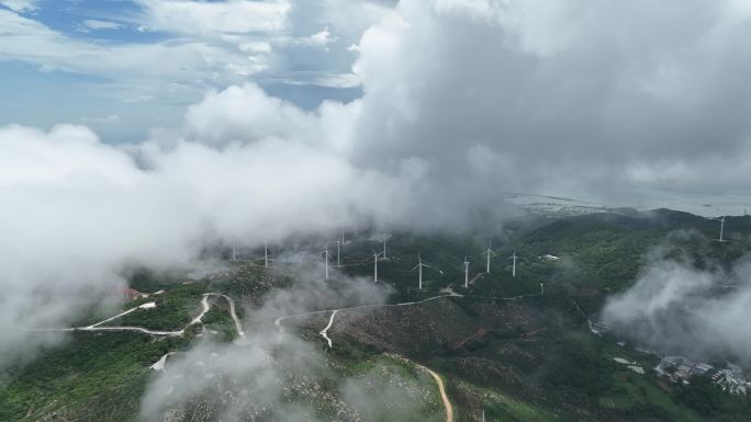 南澳岛山顶云海航拍