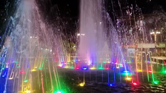 水幕水喷泉表演广场喷泉城市喷泉慢镜头拍摄