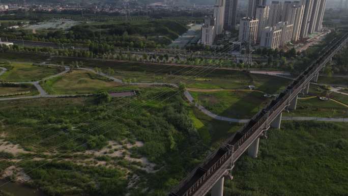 三河一山灞桥生态湿地公园灞桥驿15铁路