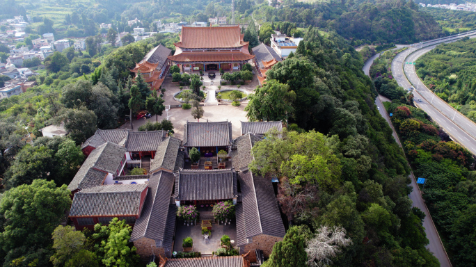 航拍昆明观音寺