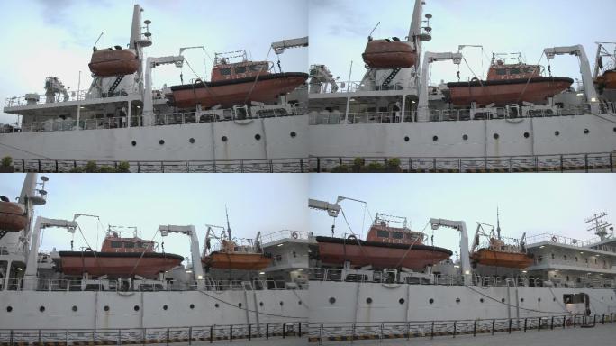 8K实拍上海北外滩轮船巨轮