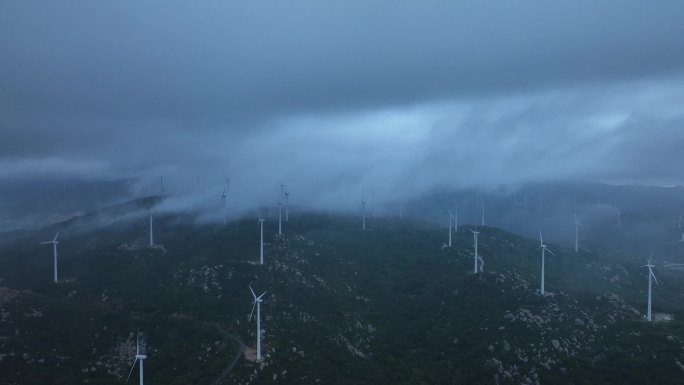 南澳岛山顶云海航拍