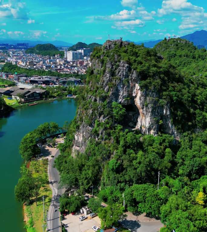 竖屏航拍桂林穿山公园旅游景点风光2022