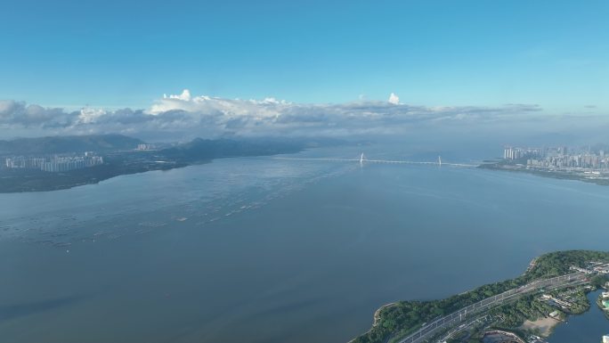 深圳湾蓝天白云航拍