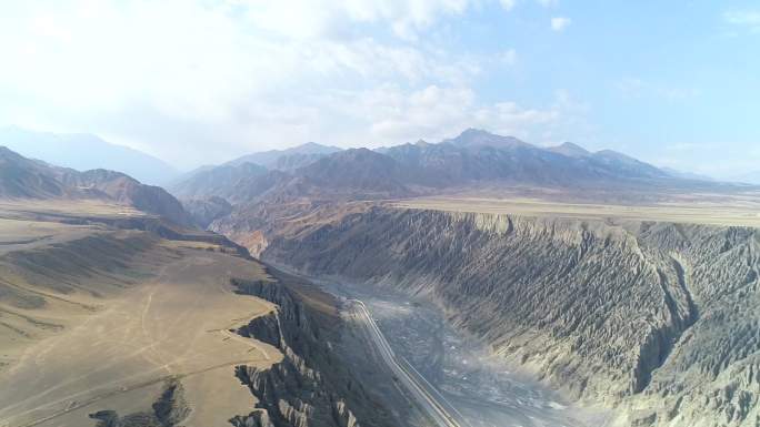 新疆 独山子大峡谷 4K