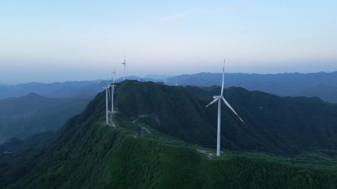 万盛南天门风电场风车