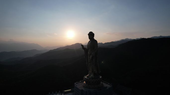 环绕日出大佛大蓝天白云山林B